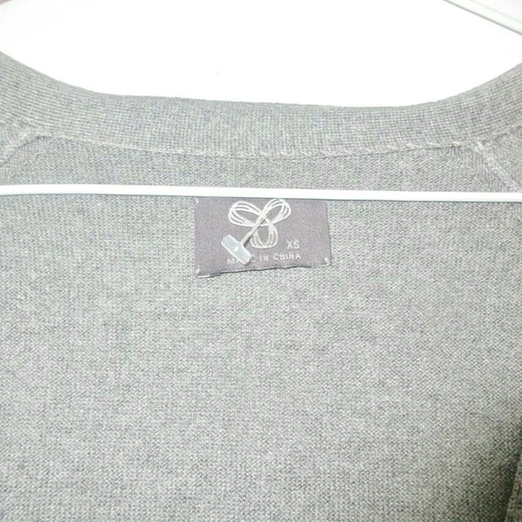 ARITZIA TNA  long sleeve xs - Picture 3 of 8